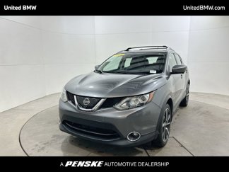 Used 2018 Nissan Rogue Sport SL w/ SL Premium Package image 1