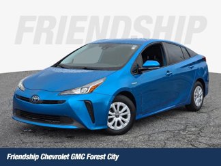 Used 2020 Toyota Prius image 1