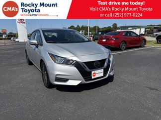 Used 2021 Nissan Versa SV image 1