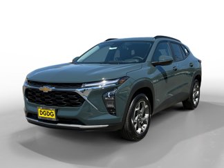 New 2025 Chevrolet Trax LT w/ Sunroof Package image 1