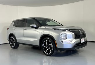 Used 2022 Mitsubishi Outlander ES image 1