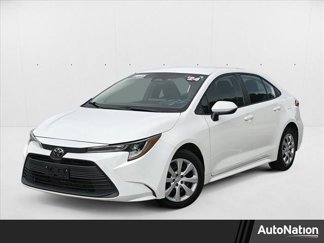 Used 2024 Toyota Corolla LE image 1