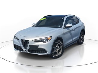 Used 2022 Alfa Romeo Stelvio Ti image 1