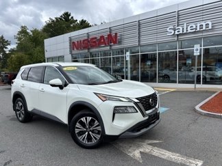 Used 2021 Nissan Rogue SV image 1