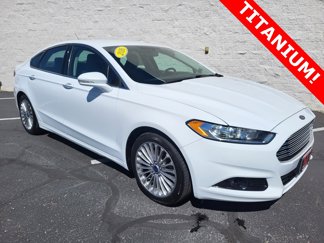 Used 2016 Ford Fusion Titanium image 1