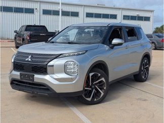 Used 2022 Mitsubishi Outlander ES image 1