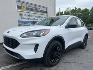 Used 2022 Ford Escape SE w/ Convenience Package image 1