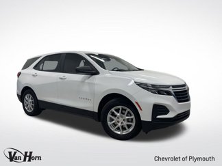 Used 2022 Chevrolet Equinox LS w/ LS Convenience Package image 1