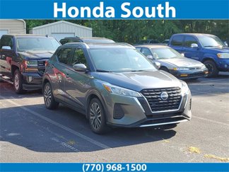 Used 2023 Nissan Kicks SV image 1