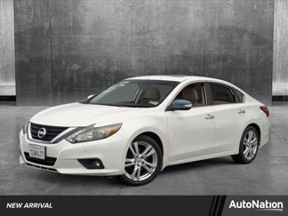 Used 2016 Nissan Altima 3.5 SL w/ 3.5 Technology Package image 1