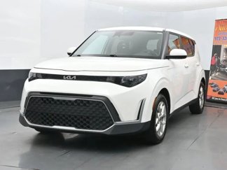 Used 2023 Kia Soul LX w/ Option Group 015 image 1