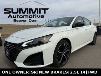 Used 2023 Nissan Altima 2.5 SR image 1