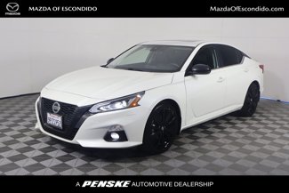 Used 2022 Nissan Altima 2.5 SR w/ Midnight Edition Package image 1
