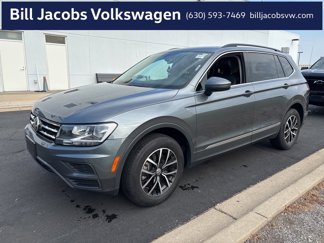 Used 2021 Volkswagen Tiguan SE w/ Panoramic Sunroof Package image 1