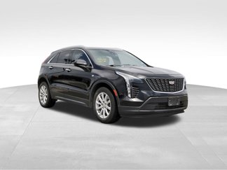 Used 2022 Cadillac XT4 Luxury w/ Cold Weather Package image 1