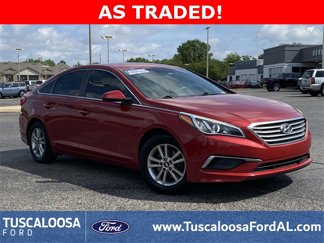Used 2017 Hyundai Sonata SE image 1