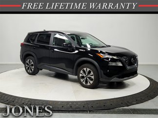 Used 2023 Nissan Rogue SV image 1