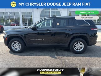 Used 2023 Jeep Grand Cherokee Laredo w/ Luxury Tech Group I image 1