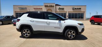 Used 2022 Jeep Compass Trailhawk w/ Trailhawk Elite Group image 1