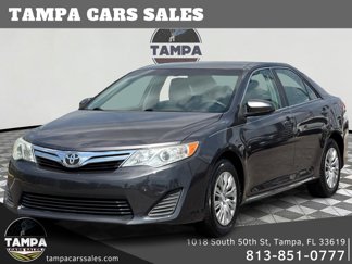 Used 2013 Toyota Camry LE image 1