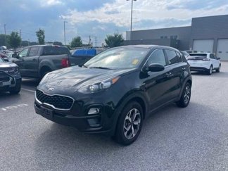 Used 2020 Kia Sportage LX image 1