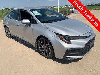 Used 2021 Toyota Corolla SE w/ Carpet Mat Package (TMS) image 1