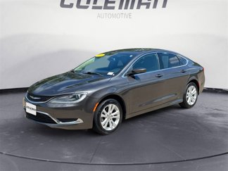 Used 2016 Chrysler 200 Limited image 1