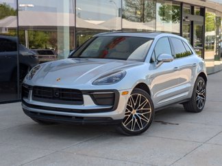 Used 2024 Porsche Macan image 1