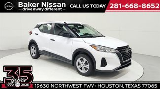 New 2025 Nissan Kicks Play S image 1
