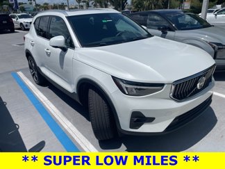 Used 2023 Volvo XC40 B5 Ultimate image 1