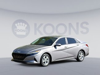 Certified 2023 Hyundai Elantra SE image 1