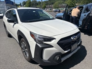 Used 2023 Subaru Outback Limited image 1