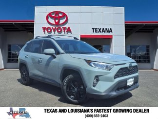 Used 2020 Toyota RAV4 XLE image 1