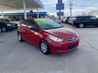 Used 2014 Hyundai Accent GS image 1