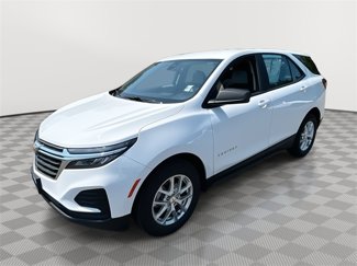 Used 2022 Chevrolet Equinox LS image 1