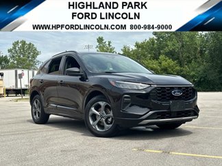 Used 2024 Ford Escape ST-Line w/ Equipment Group 301A image 1