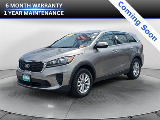Used 2019 Kia Sorento LX image 1