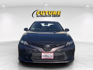 Used 2019 Toyota Camry LE image 1