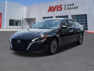 Used 2024 Nissan Altima 2.5 SV image 1