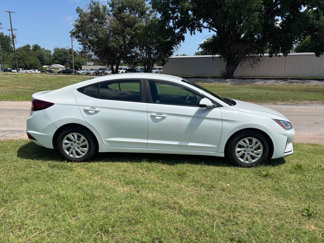 Used 2019 Hyundai Elantra SE w/ Cargo Package image 1