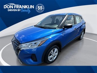 New 2025 Nissan Kicks Play S image 1