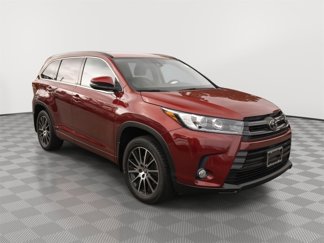 Used 2018 Toyota Highlander SE video 1
