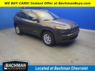 Used 2015 Jeep Cherokee Latitude image 1