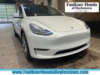 Used 2021 Tesla Model Y Long Range image 1