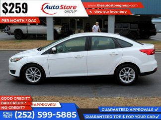 Used 2018 Ford Focus SE image 1
