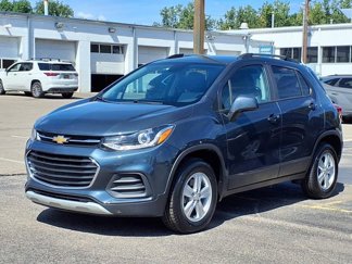 Used 2022 Chevrolet Trax LT w/ Premium Seat Package image 1