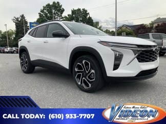 New 2025 Chevrolet Trax RS w/ Driver Confidence Package image 1