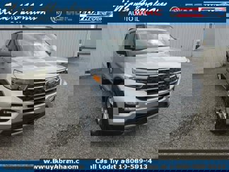 Certified 2022 Ford Explorer XLT w/ Equipment Group 202A image 1