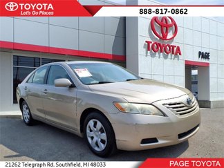 Used 2009 Toyota Camry LE image 1