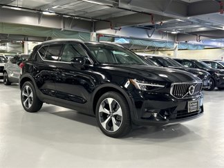 Certified 2023 Volvo XC40 B5 Plus w/ Driver Assist Package image 1